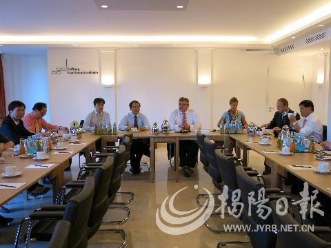 ��������ց��ˡ���ꐖ|�ʽ���н�(j��ng)�Q(m��o)����F���L��