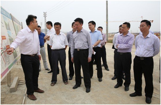 ���^����������F���е½������B(t��i)�ǅ��^����